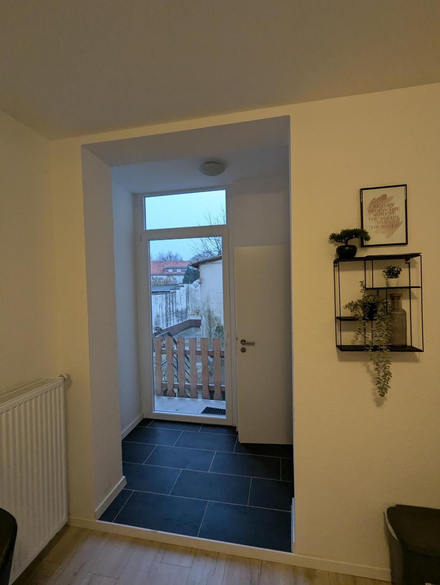 Moderne Wohnung Im Erdgeschoss Mit Terrasse I Ruhige Umgebung Μπρέμερχαφεν Εξωτερικό φωτογραφία